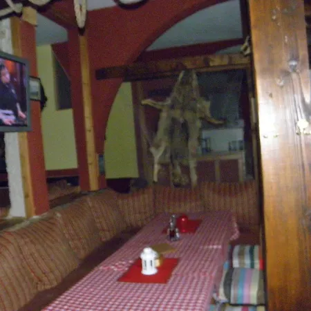 Guest house Pahuljica 3*